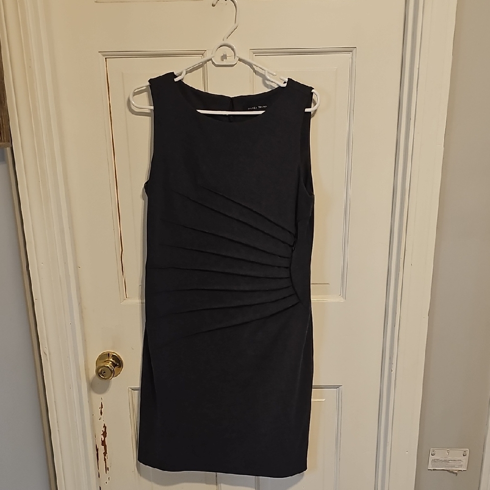 Elegant Black Sleeveless Dress